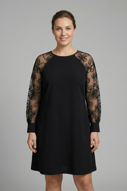 Women’s Dress with Round Neck and Lace Sleeves