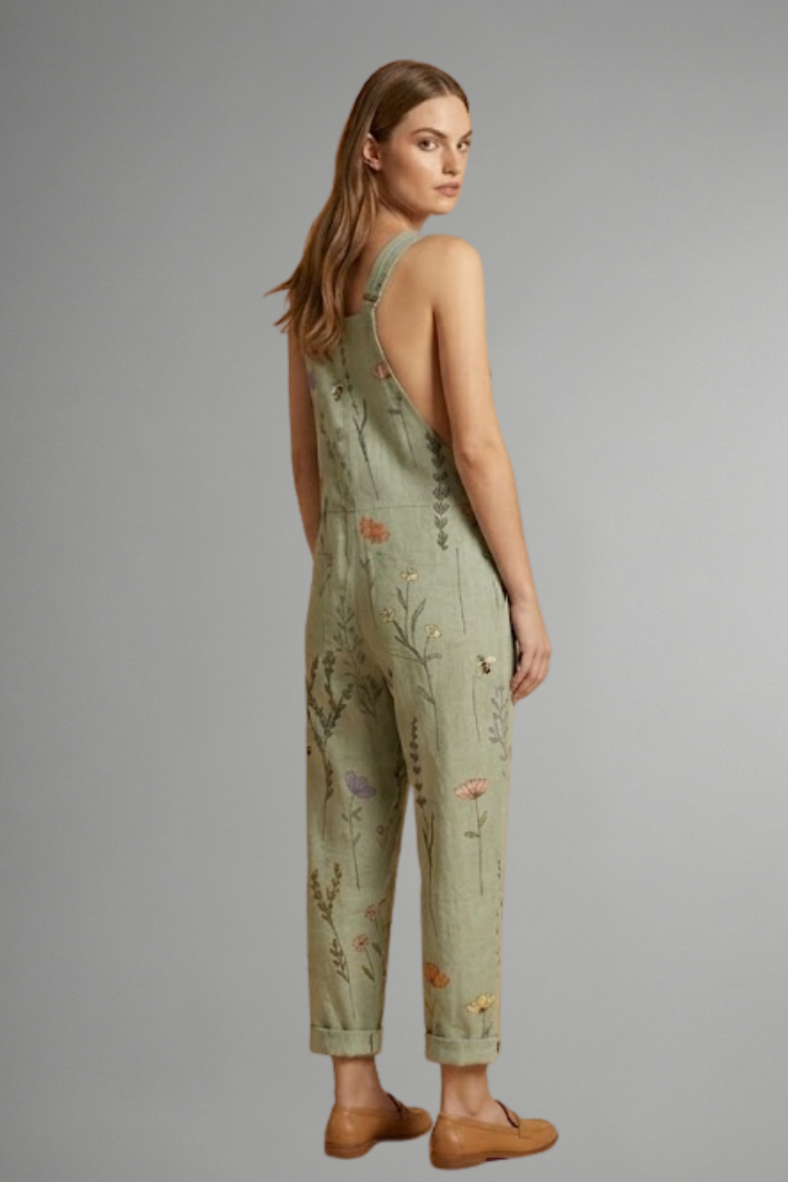 Women’s Jumpsuit with Adjustable Straps and Wide Legs