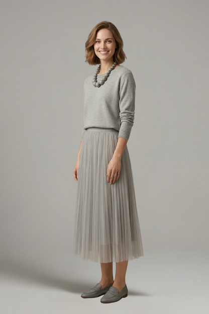 Women’s Layered Dress with Round Neck and Pleated Skirt