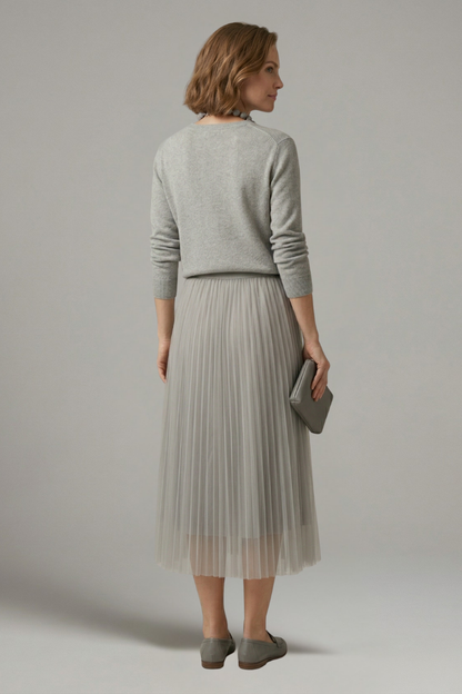 Women’s Layered Dress with Round Neck and Pleated Skirt