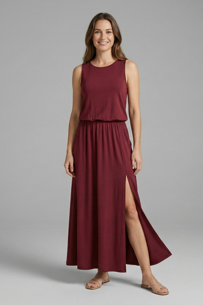 Women’s Maxi Dress with Round Neck and Sleeveless Design