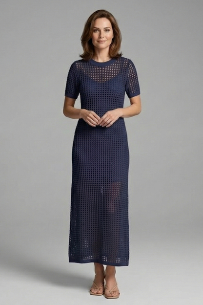 Women’s Maxi Dress with Short Sleeves and Cut-Out Surface