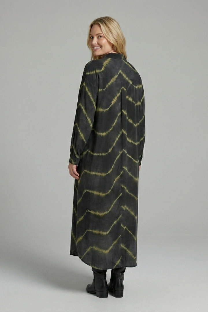 Women’s Maxi Dress with V-Neck and Button Closure