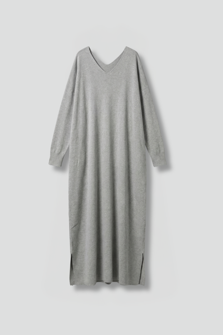 Women’s Maxi Dress with V-Neck and Long Sleeves