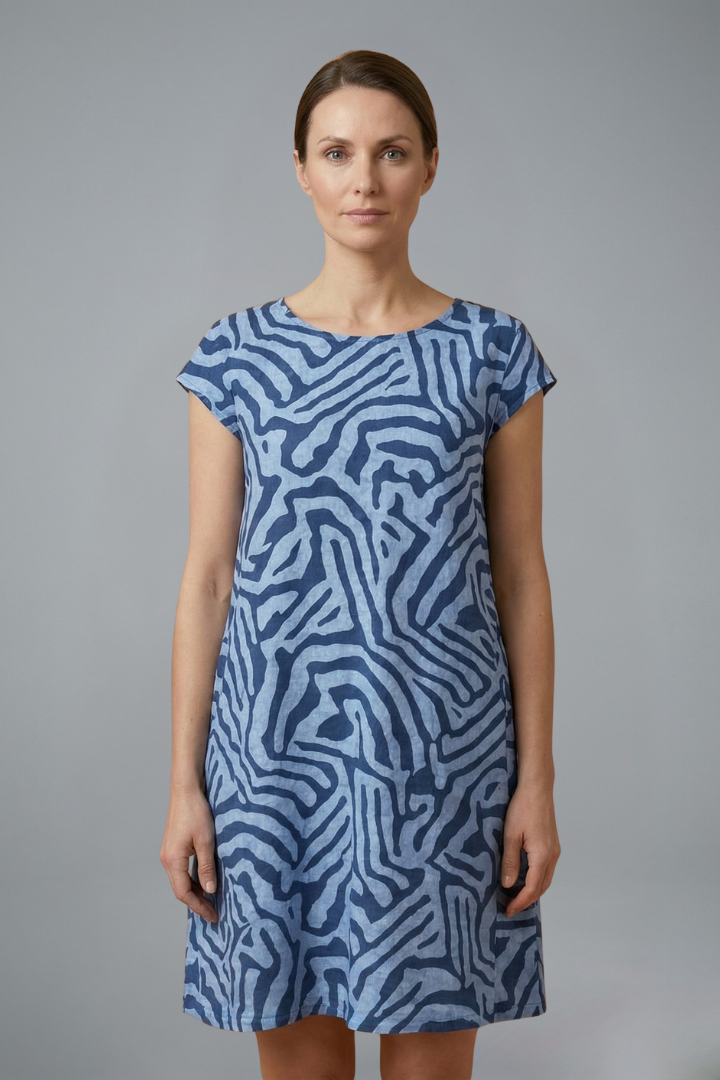 Women’s Midi Dress with A-Line Fit and Flared Sleeves