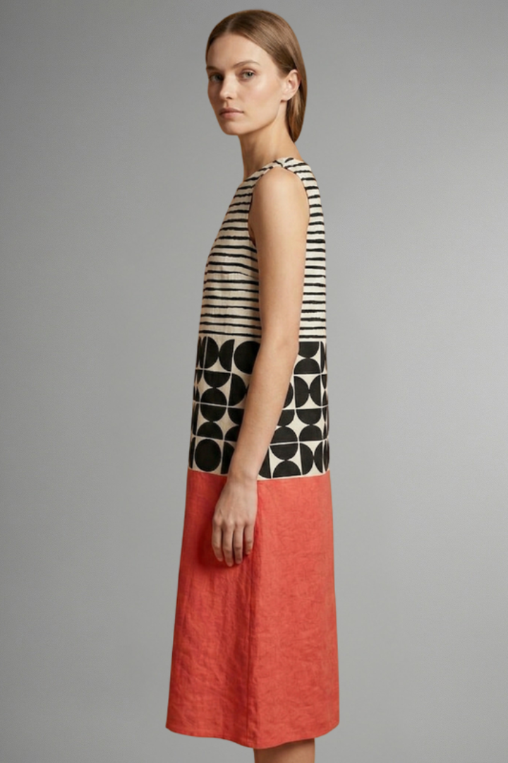Women’s Midi Dress with Round Neckline and Sleeveless Design