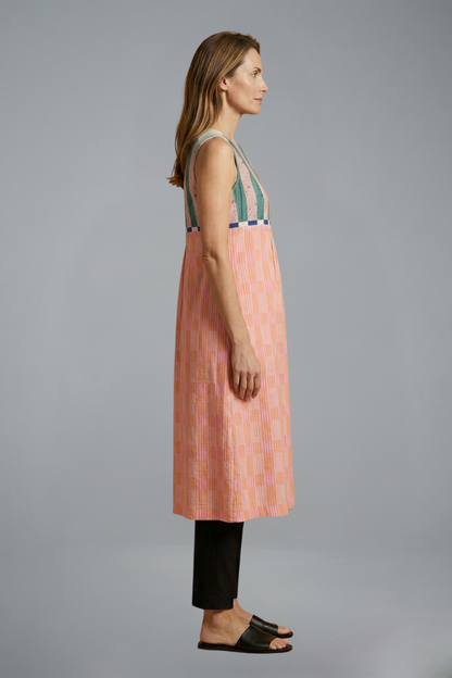 Women’s Midi Dress with Sleeveless Design and Linen Blend