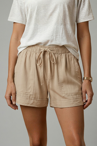 Women’s Shorts with Drawstring Waist and Relaxed Fit