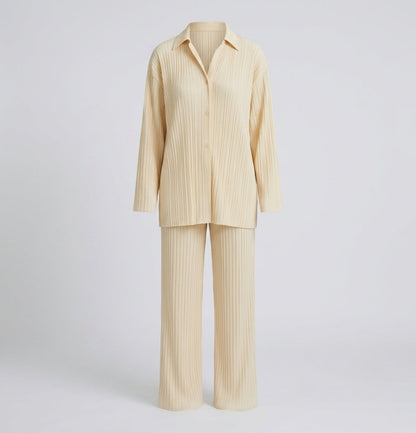 Isla Crawford | Oversized Pleated Two-Piece Lounge Set For Women